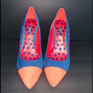 Women’s shoes